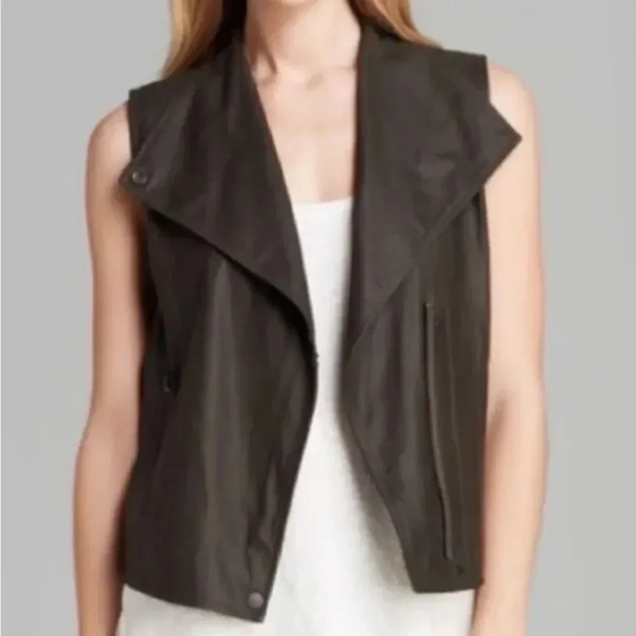 VINCE WOMANS LAMBSKIN OLIVE GREEN ZIP UP VEST WITH POCKETS LINED SIZE SMALL - Picture 1 of 12